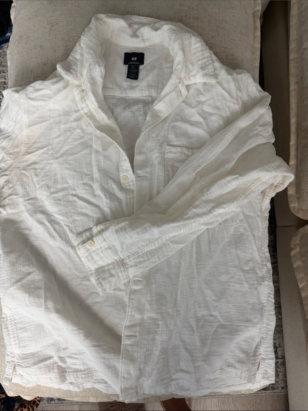 H&M Textured White Long-Sleeve Button Shirt 100%cotton
